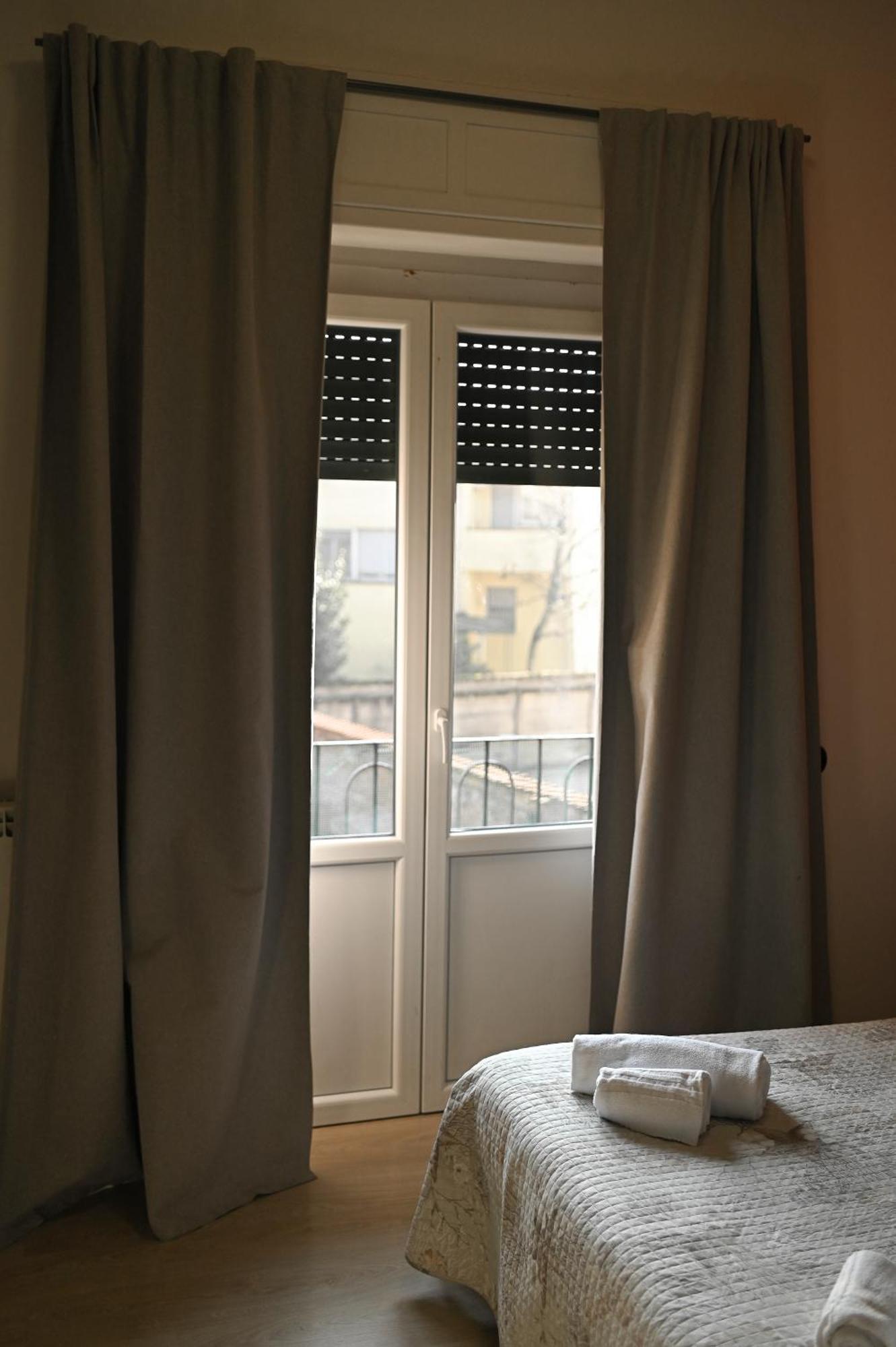 La Gloria Rho Private Rooms Only 外观 照片